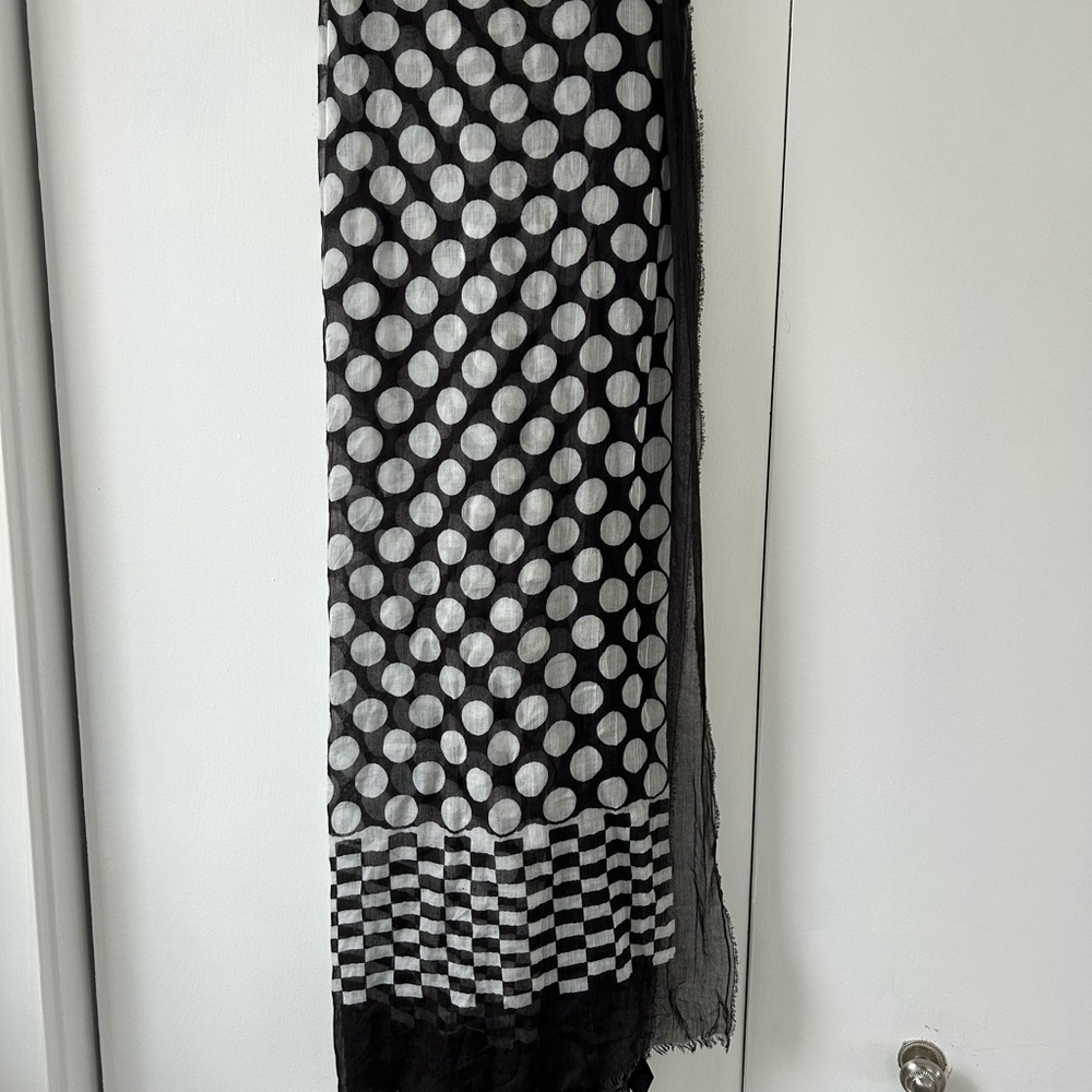 Blue Pacific Large Rectangular Black And White Po… - image 3